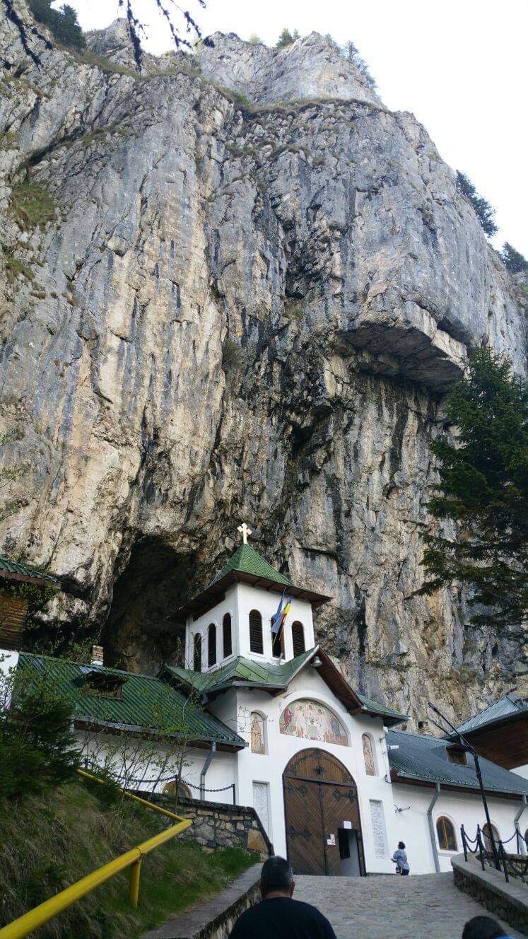Panoramă de pe platoul Bucegi la sfârșit de zi